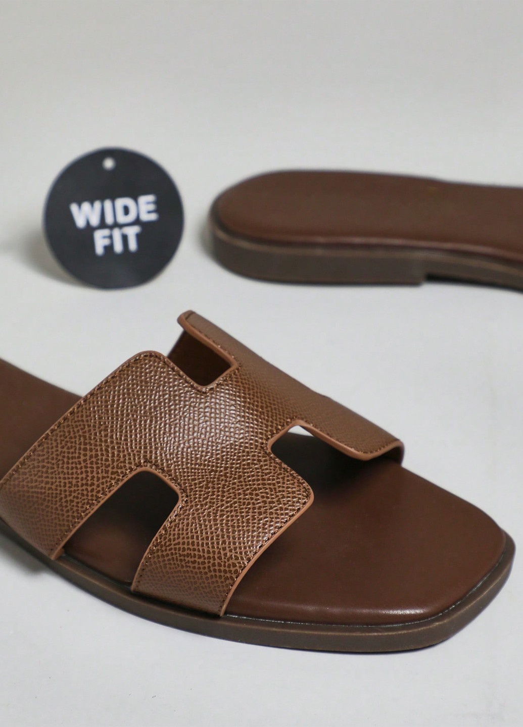 Шльопанці SHEIN (366257705)