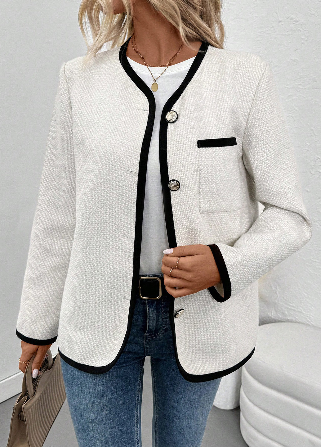 Белый женский жакет SHEIN колор блок - демисезонный