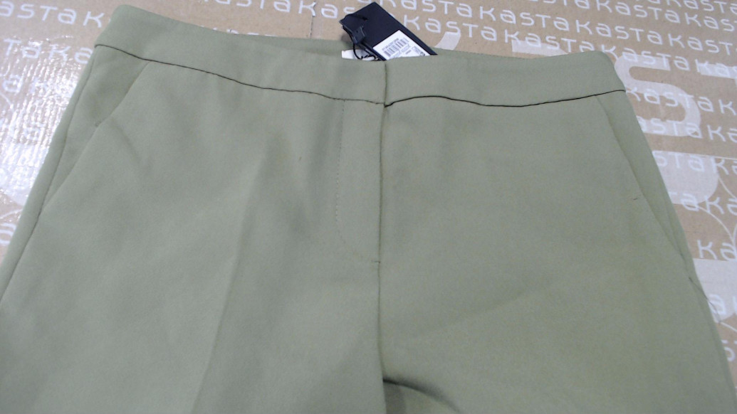 Оливковые джинсовые демисезонные зауженные брюки KOTON