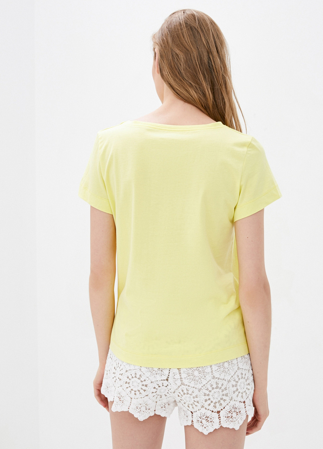Желтая летняя футболка Promin