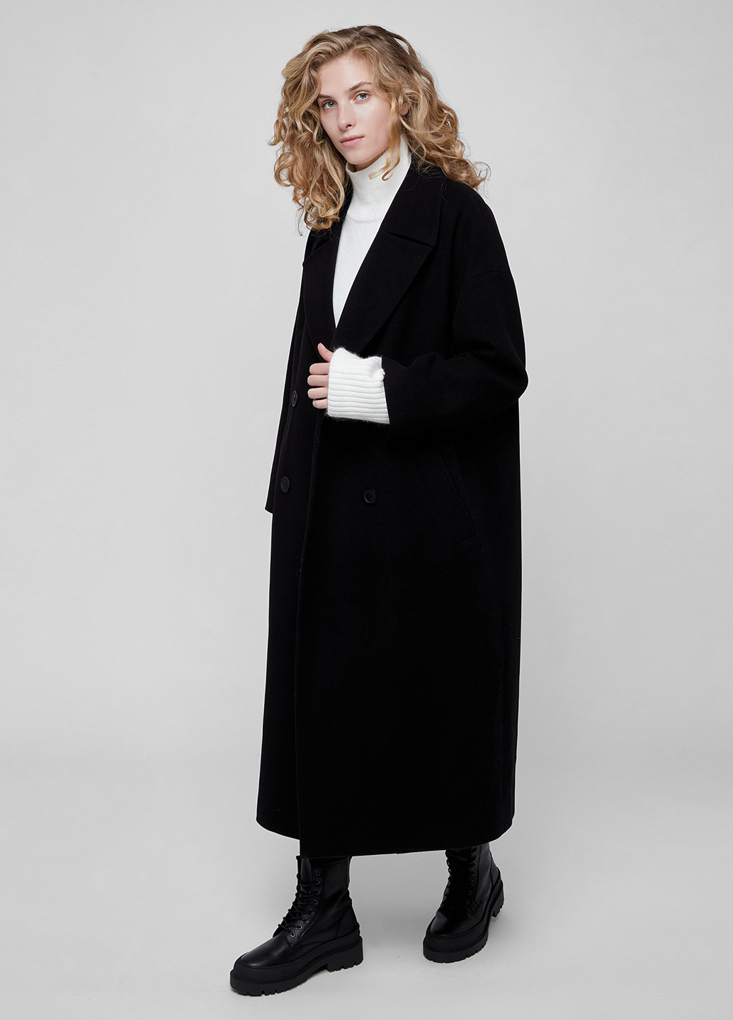 Черное зимнее Пальто двубортное PRPY