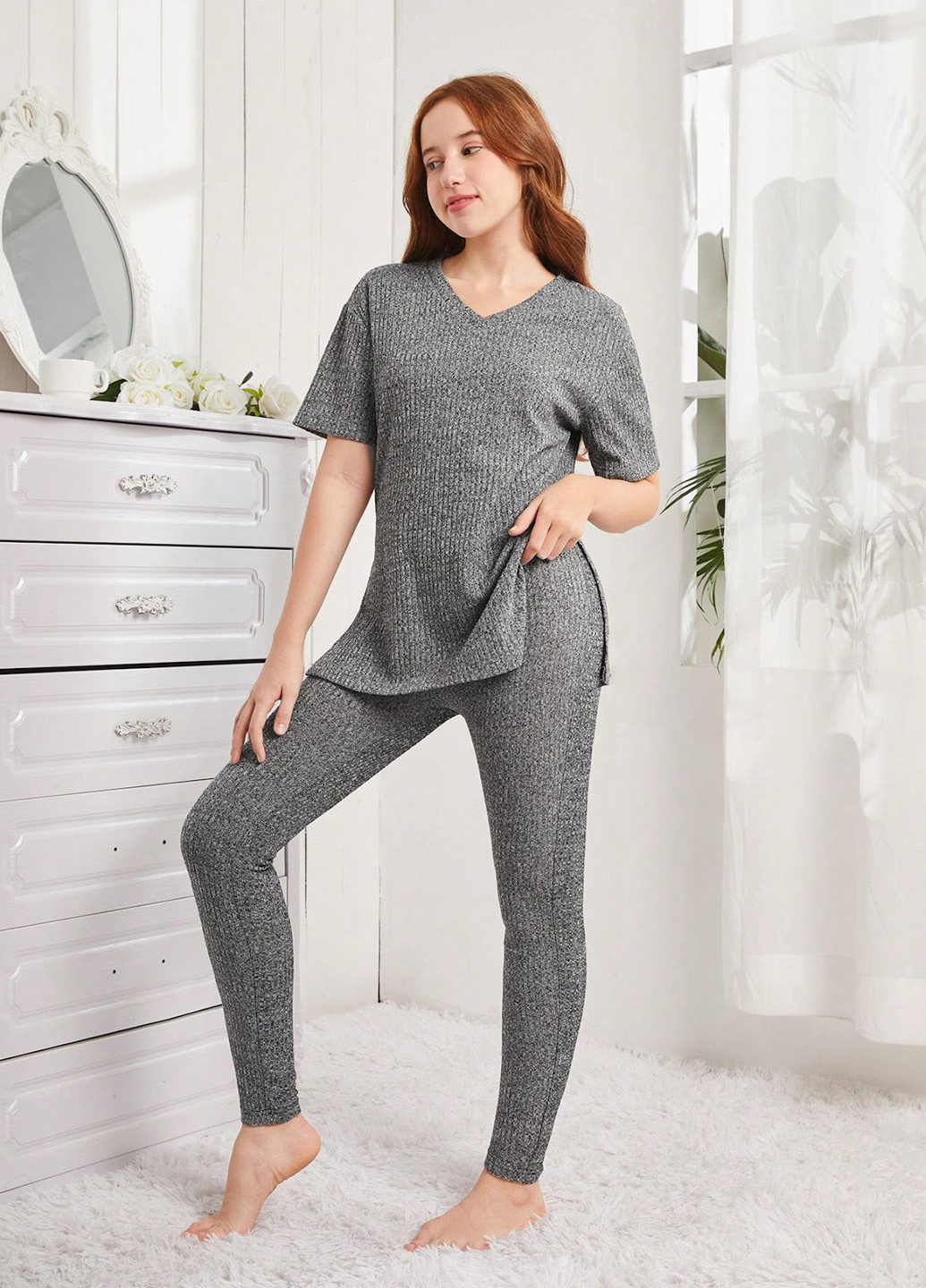 Серая всесезон пижама (футболка, леггинсы) SHEIN