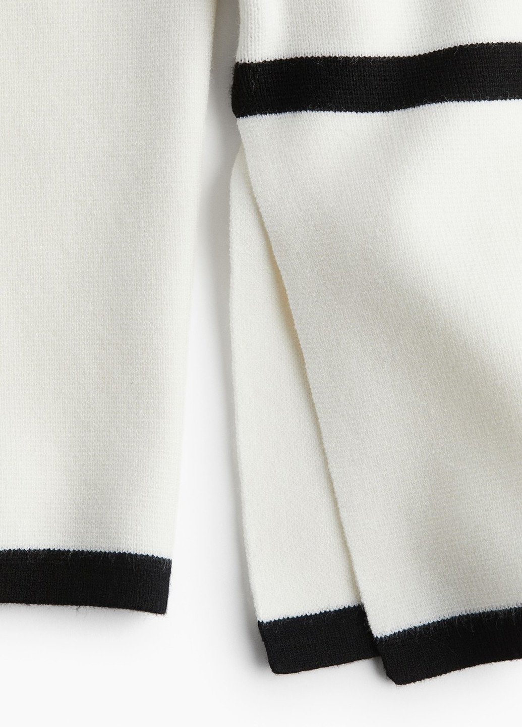 Белый зимний свитер джемпер H&M