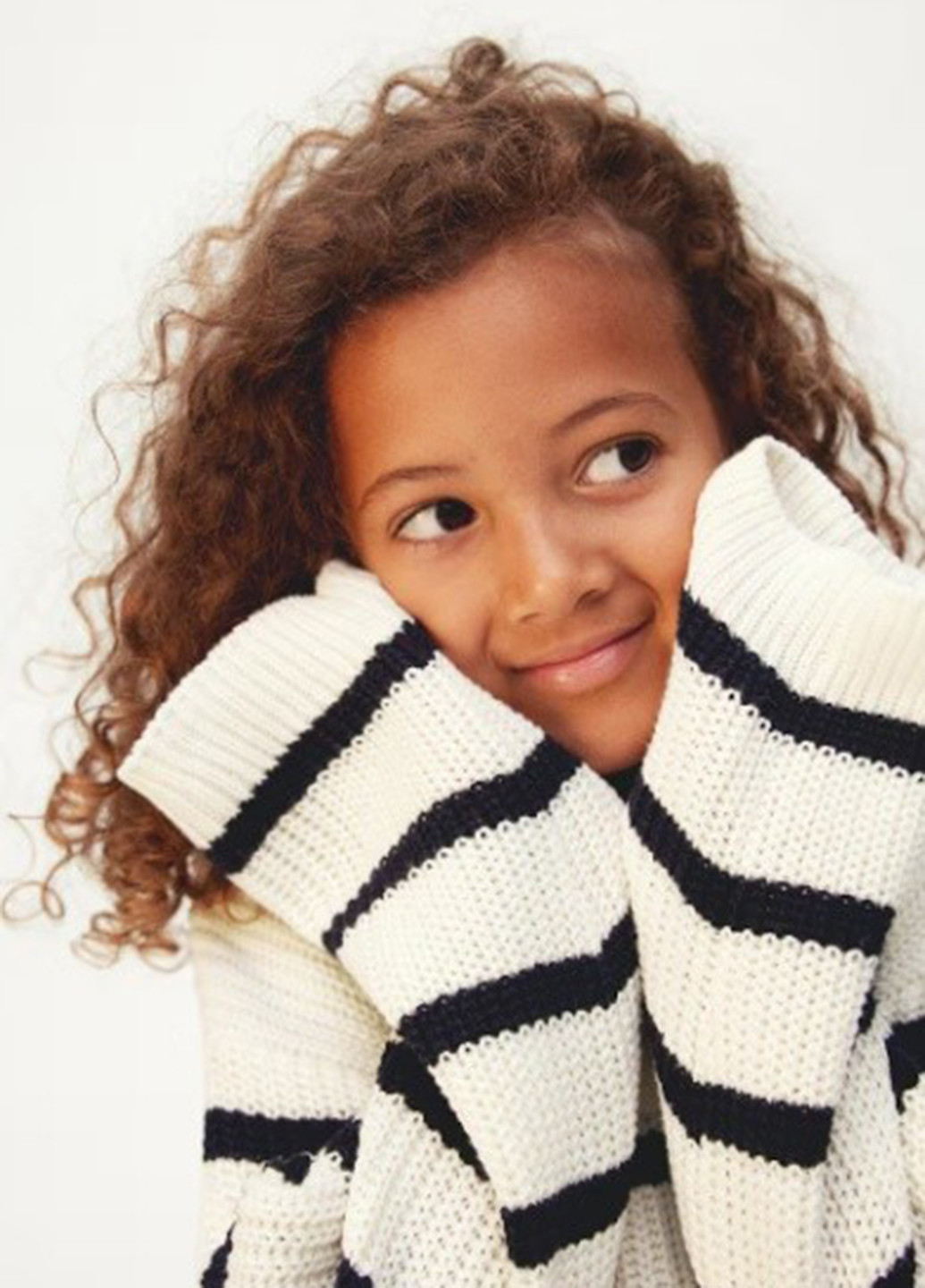 Молочний демісезонний светр H&M