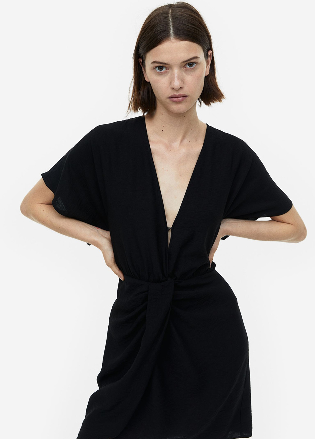 Чорна кежуал сукня H&M однотонна