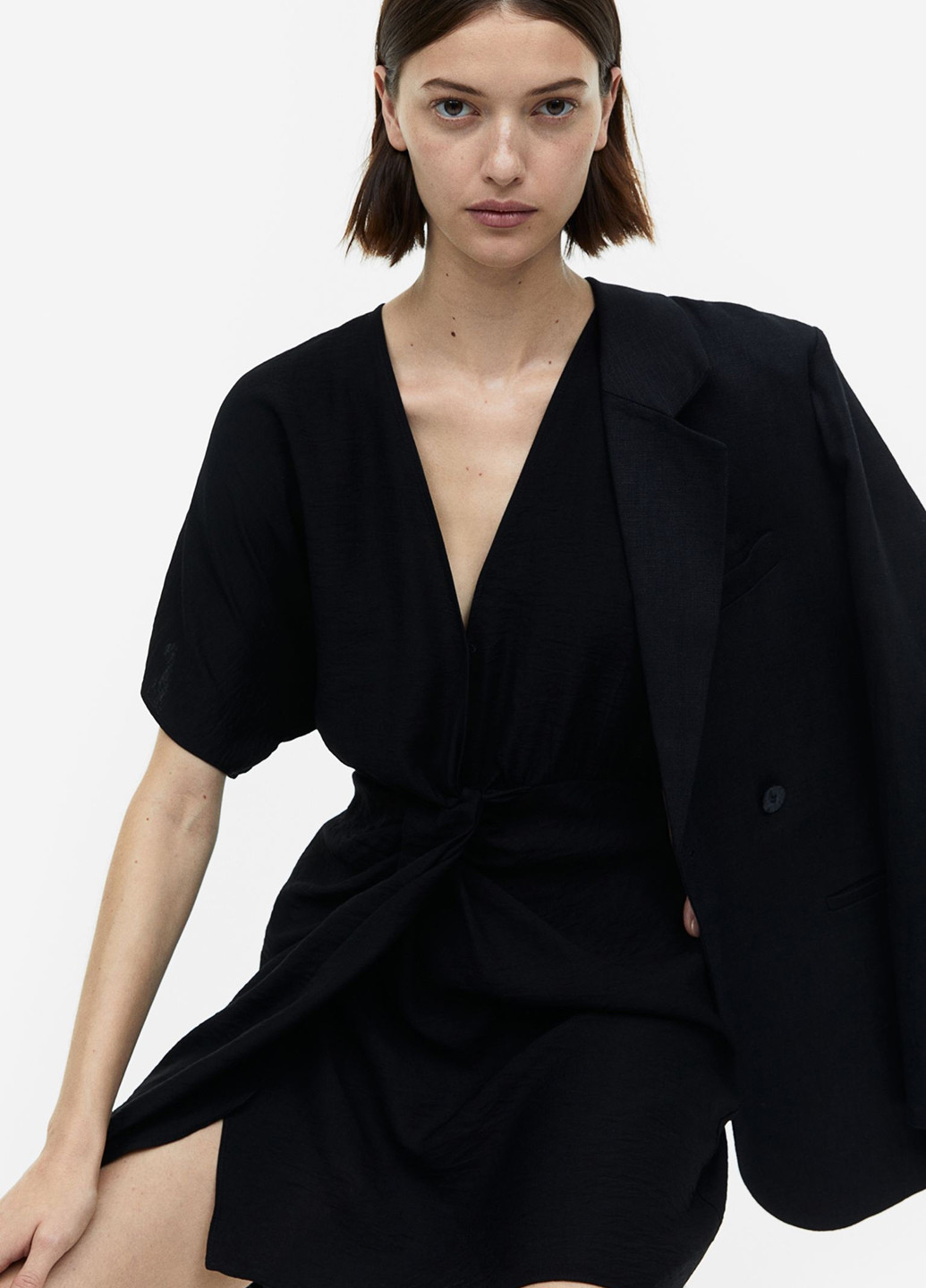 Чорна кежуал сукня H&M однотонна