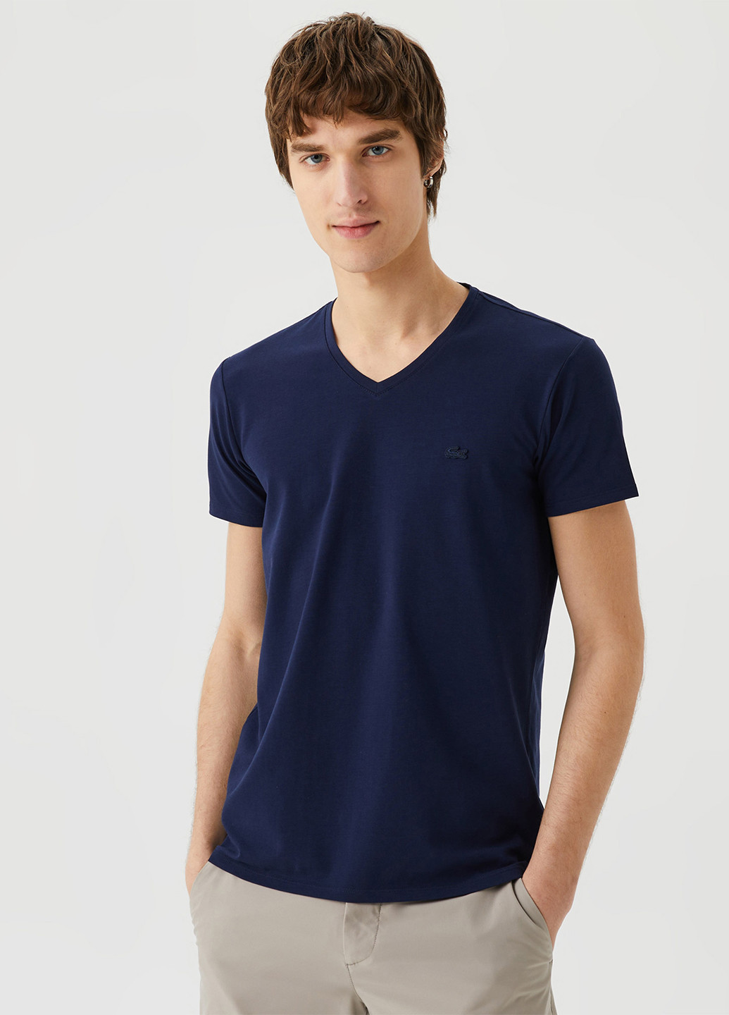 Темно-синяя футболка Lacoste