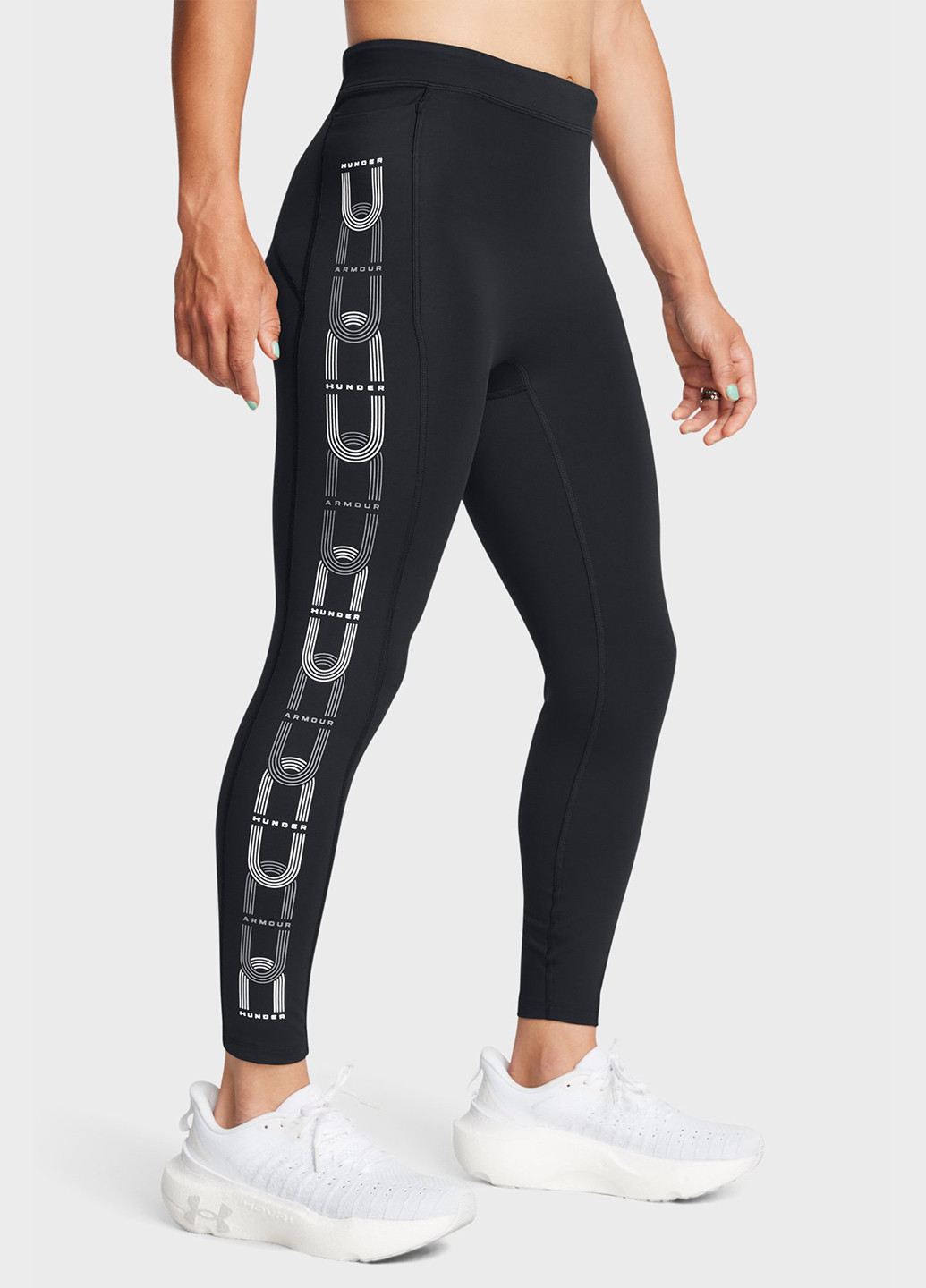 Черные демисезонные легинсы Under Armour