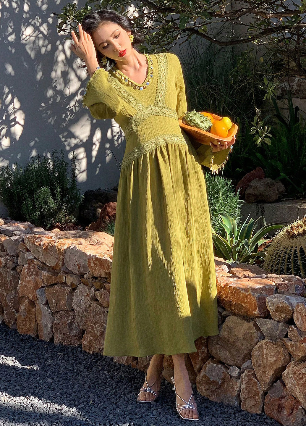 Оливкова кежуал сукня а-силует SHEIN однотонна