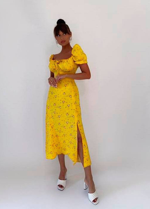 Желтое платье с разрезом popluzhnaya