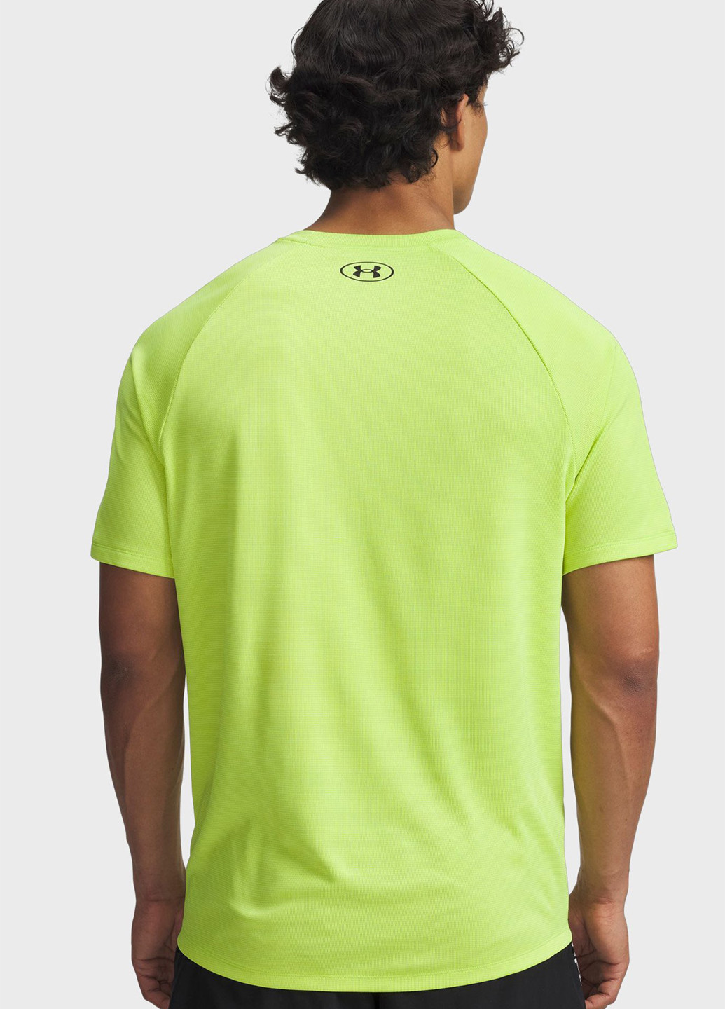 Салатова футболка Under Armour