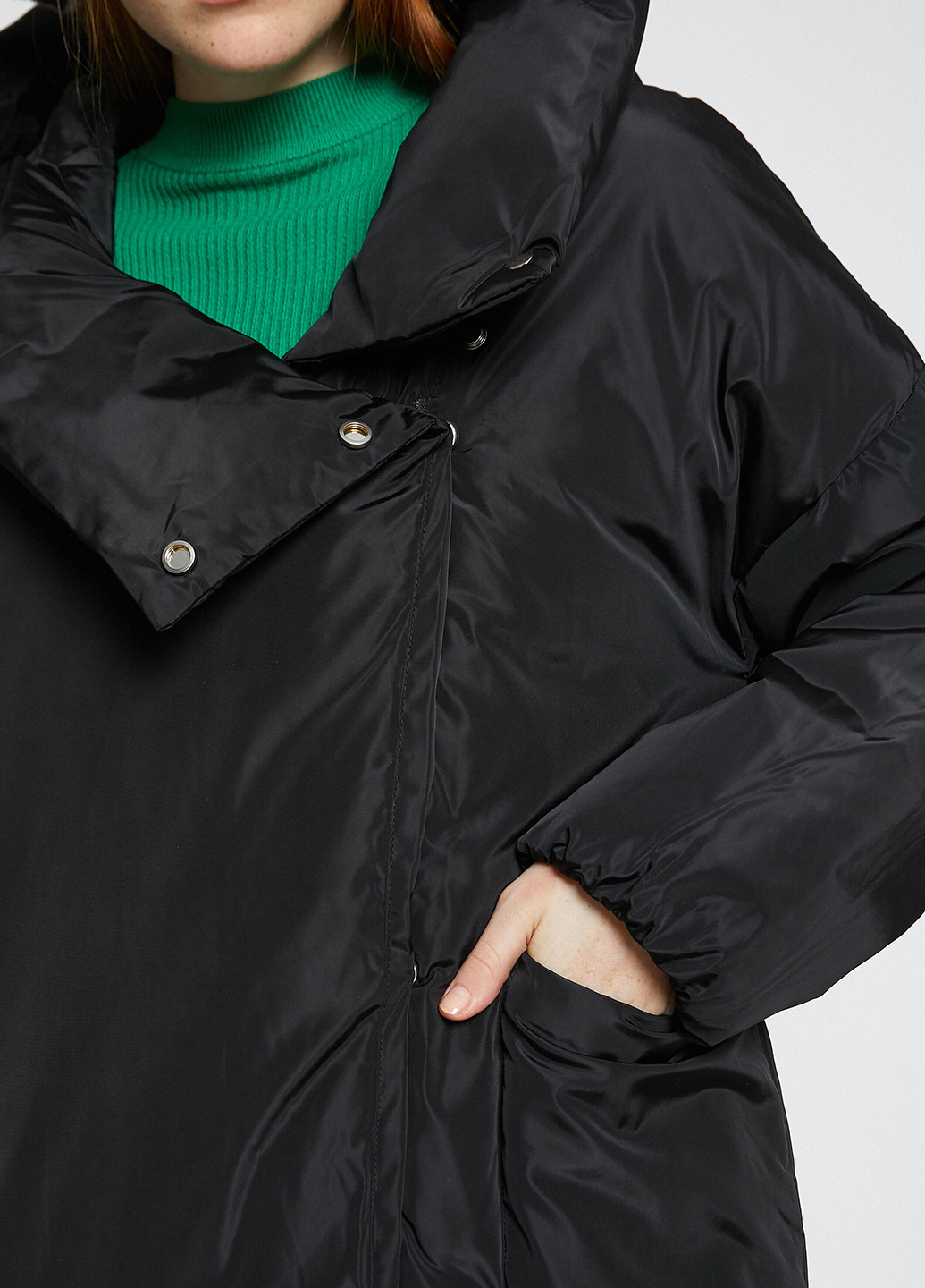 Чорна демісезонна куртка KOTON