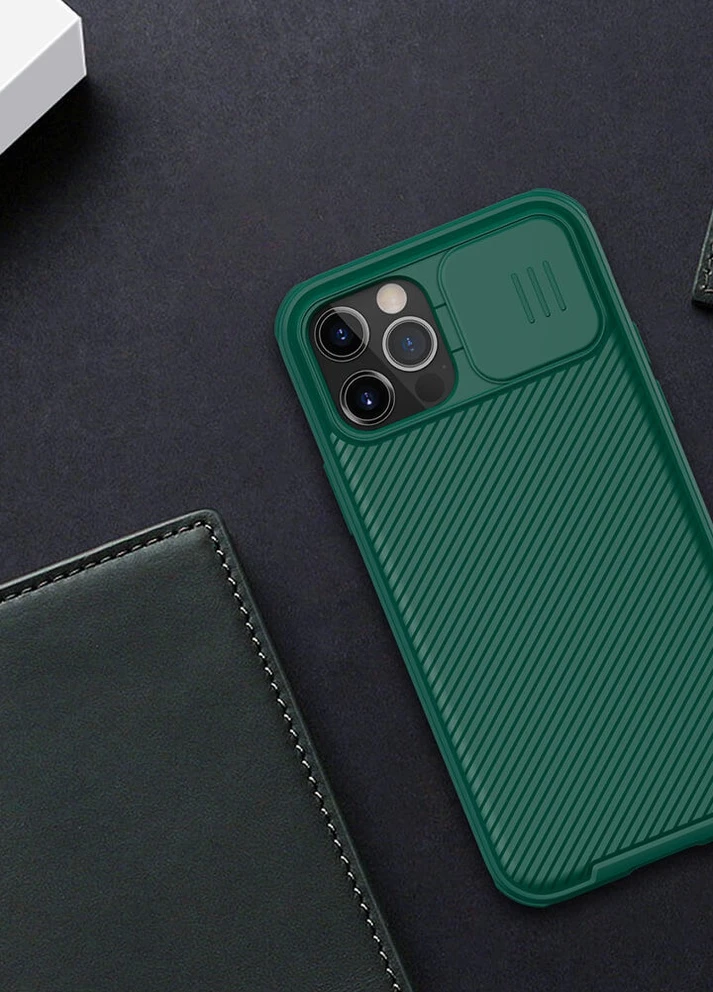 Карбоновая накладка Camshield (шторка на камеру) для Apple iPhone 12 Pro / 12 (6.1') Зеленый / Dark Green Nillkin (229727992)