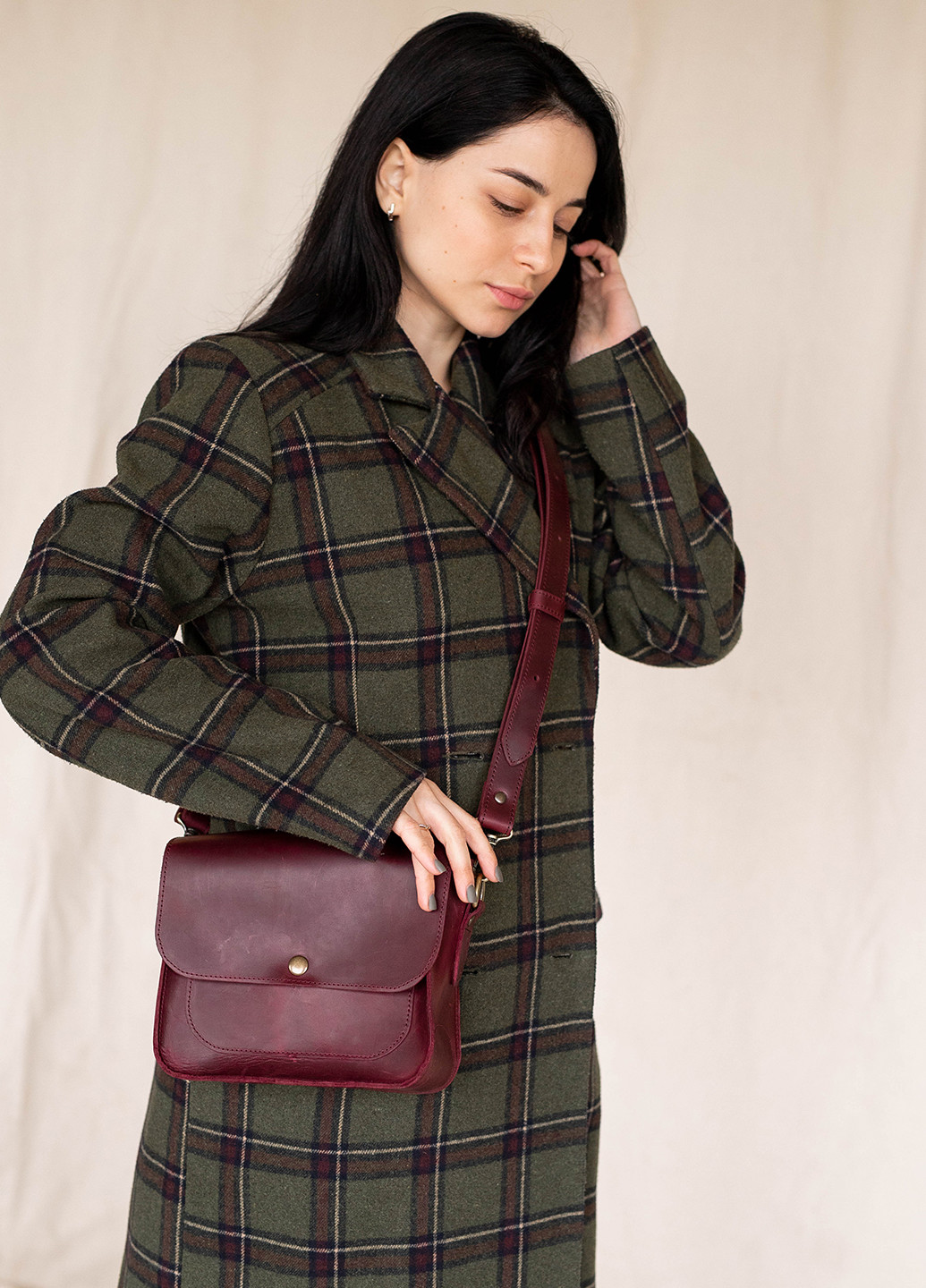 Минималистичная женская сумка через плечо арт. 609b из натуральной винтажной кожи бордового цвета Boorbon (255512249)