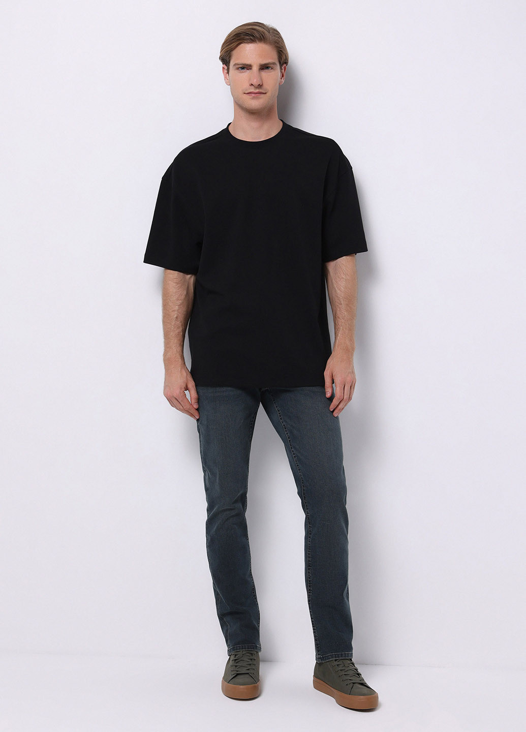 Темно-синие демисезонные слим джинсы Colin's