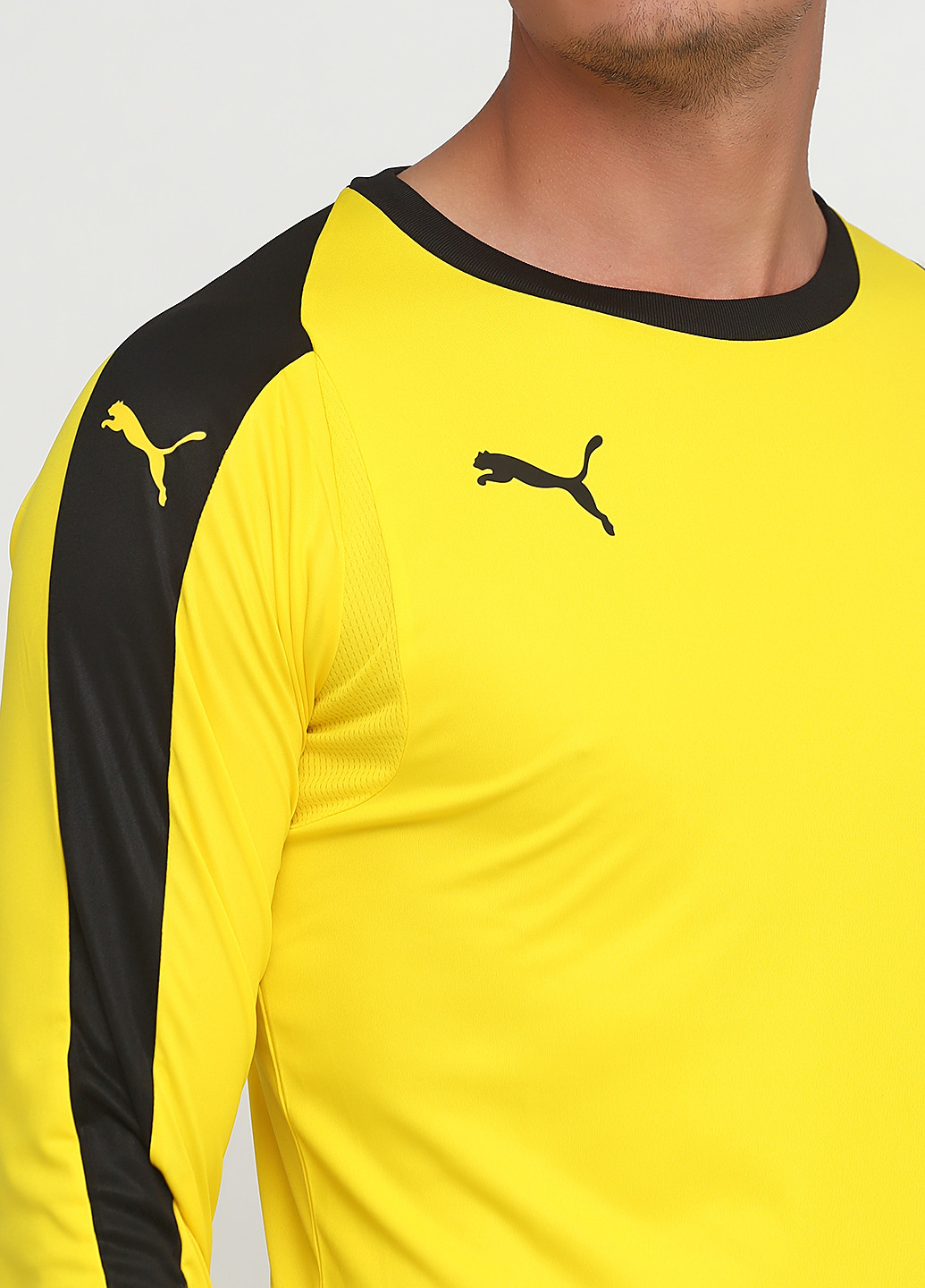 Желтый демисезонный спортивный лонгслив Puma с логотипом