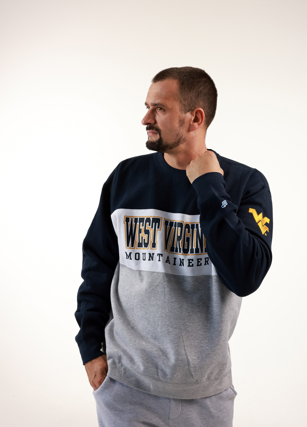 Комбинированный свитшот Blue 84 надпись вышивка (359854770)