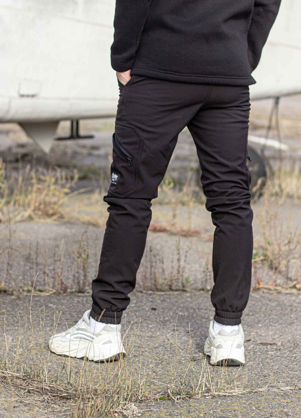 Черные кэжуал зимние карго брюки Custom Wear