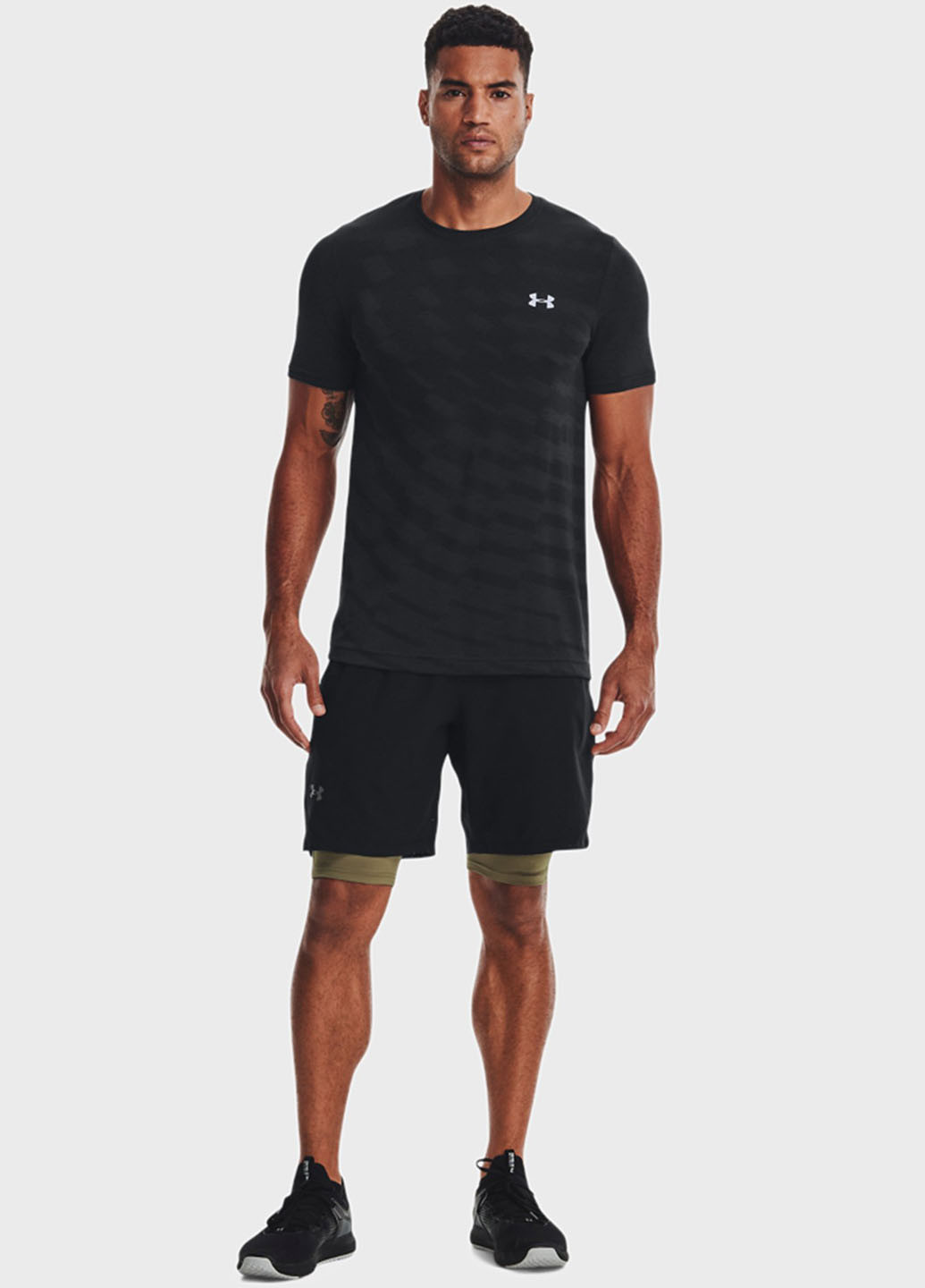 Шорты Under Armour (252884139)