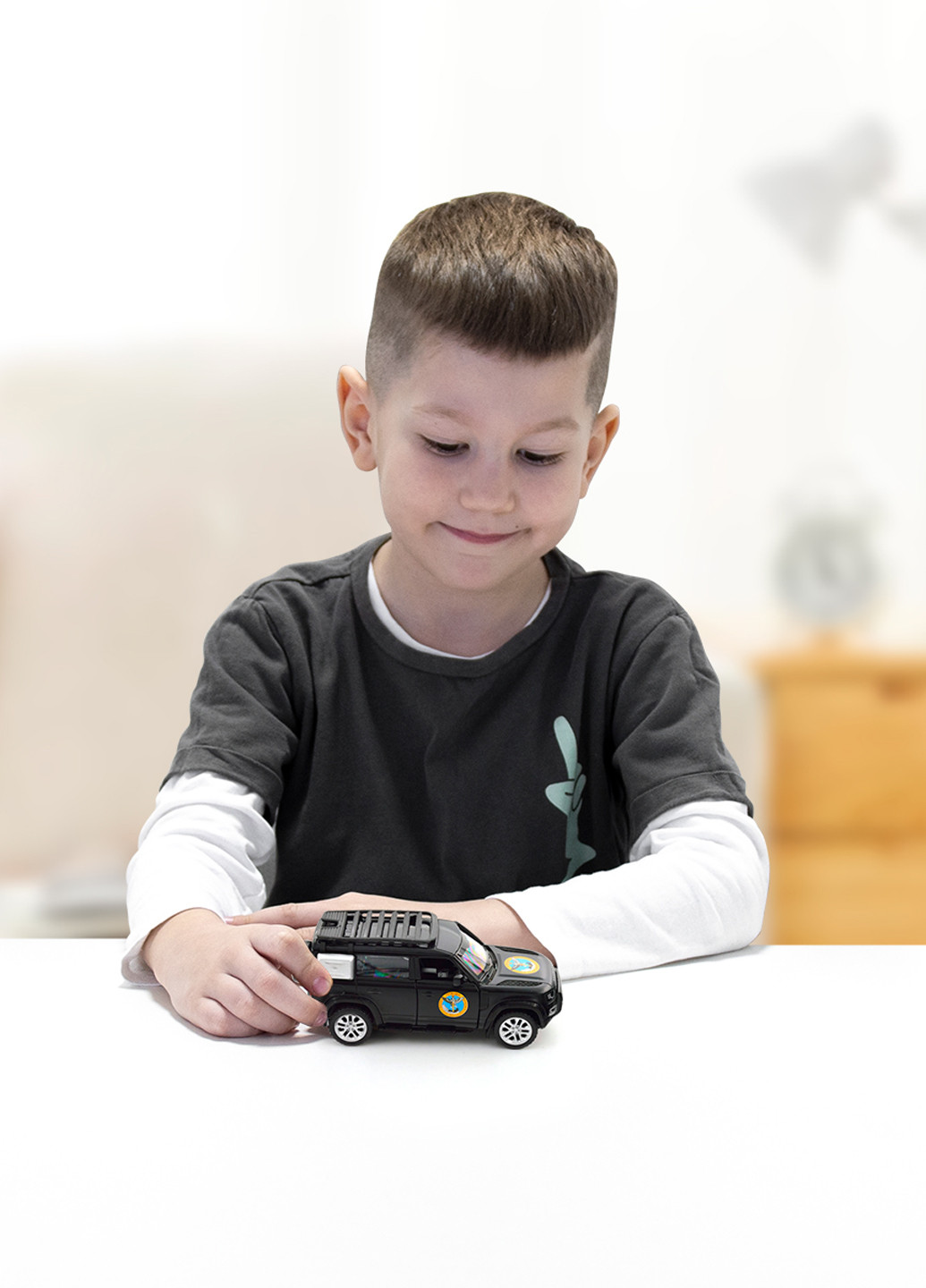 Автомодель LAND ROVER DEFENDER 110, 6,6х17,5х7 см TechnoDrive (285735776)