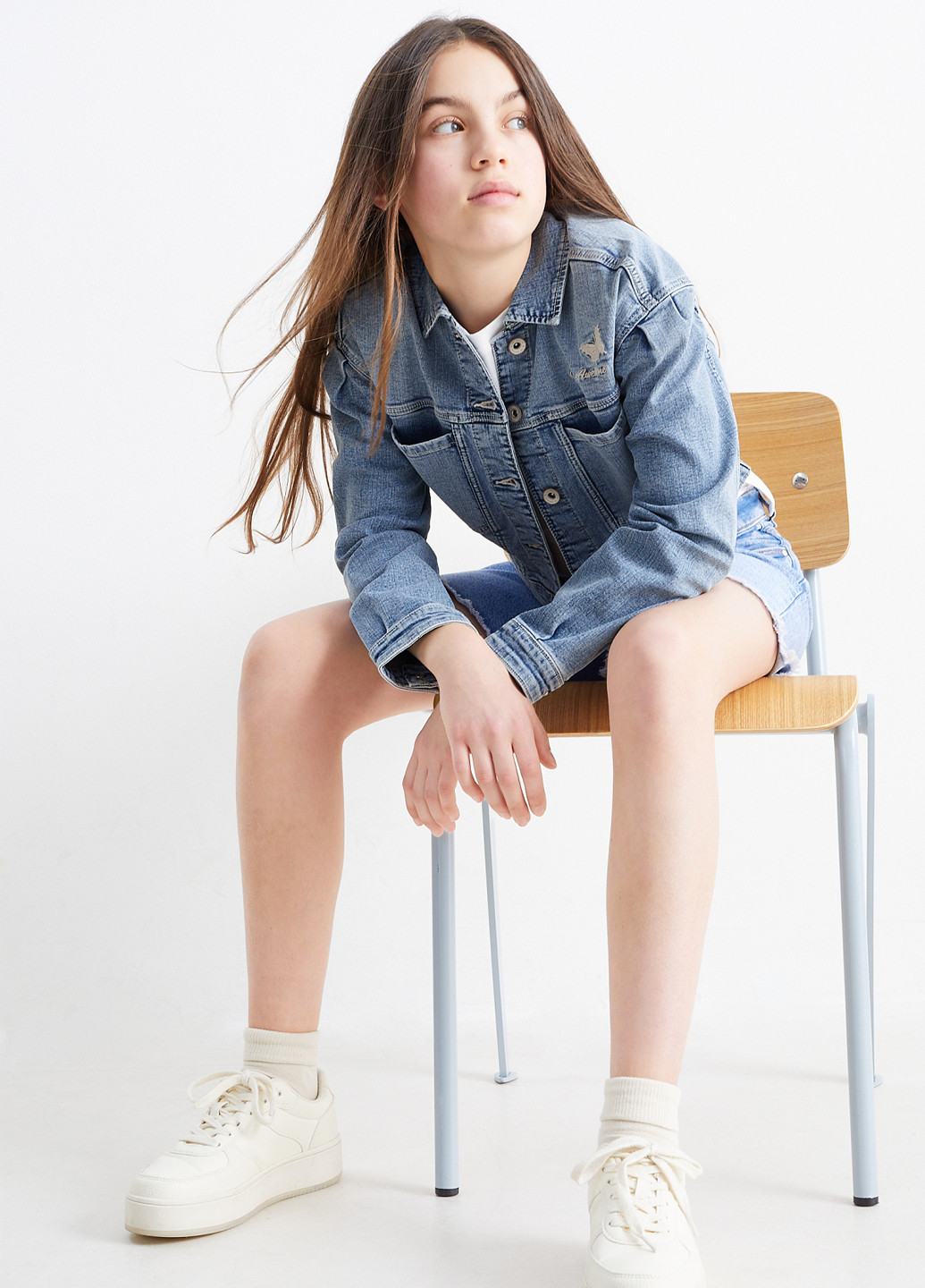 Темно-голубая демисезонная куртка C&A