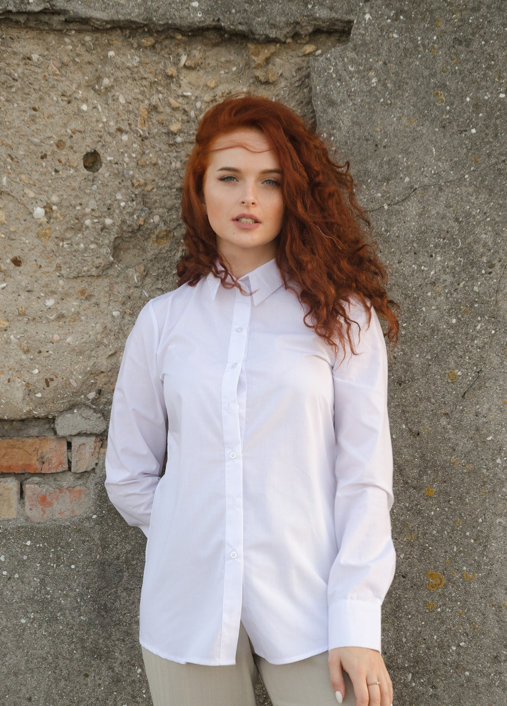 Белая классическая рубашка INNOE с длинным рукавом