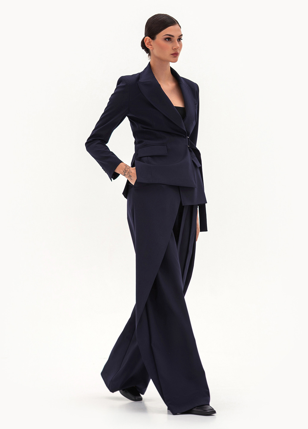 Костюм (жакет, брюки) BGL Комплект: жакет и брюки (357221608)