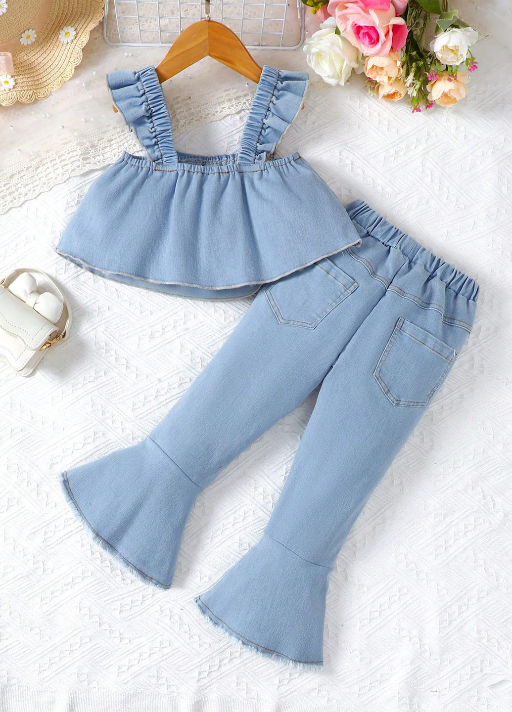 Голубой летний костюм (топ, джинсы) SHEIN