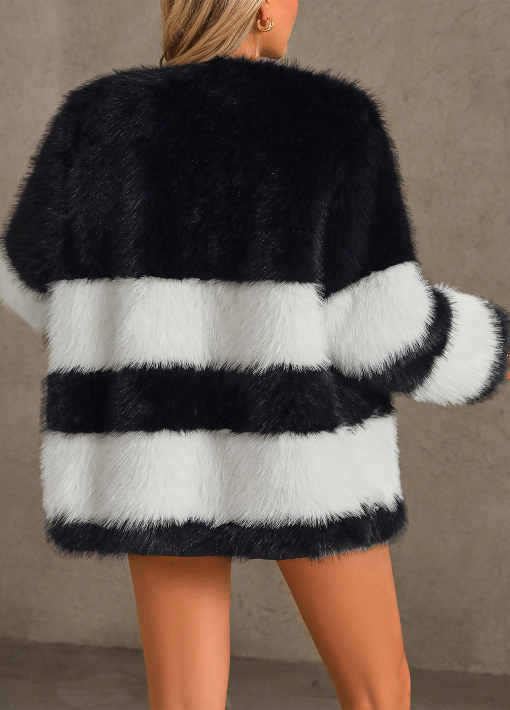 Кожушок SHEIN (341251405)