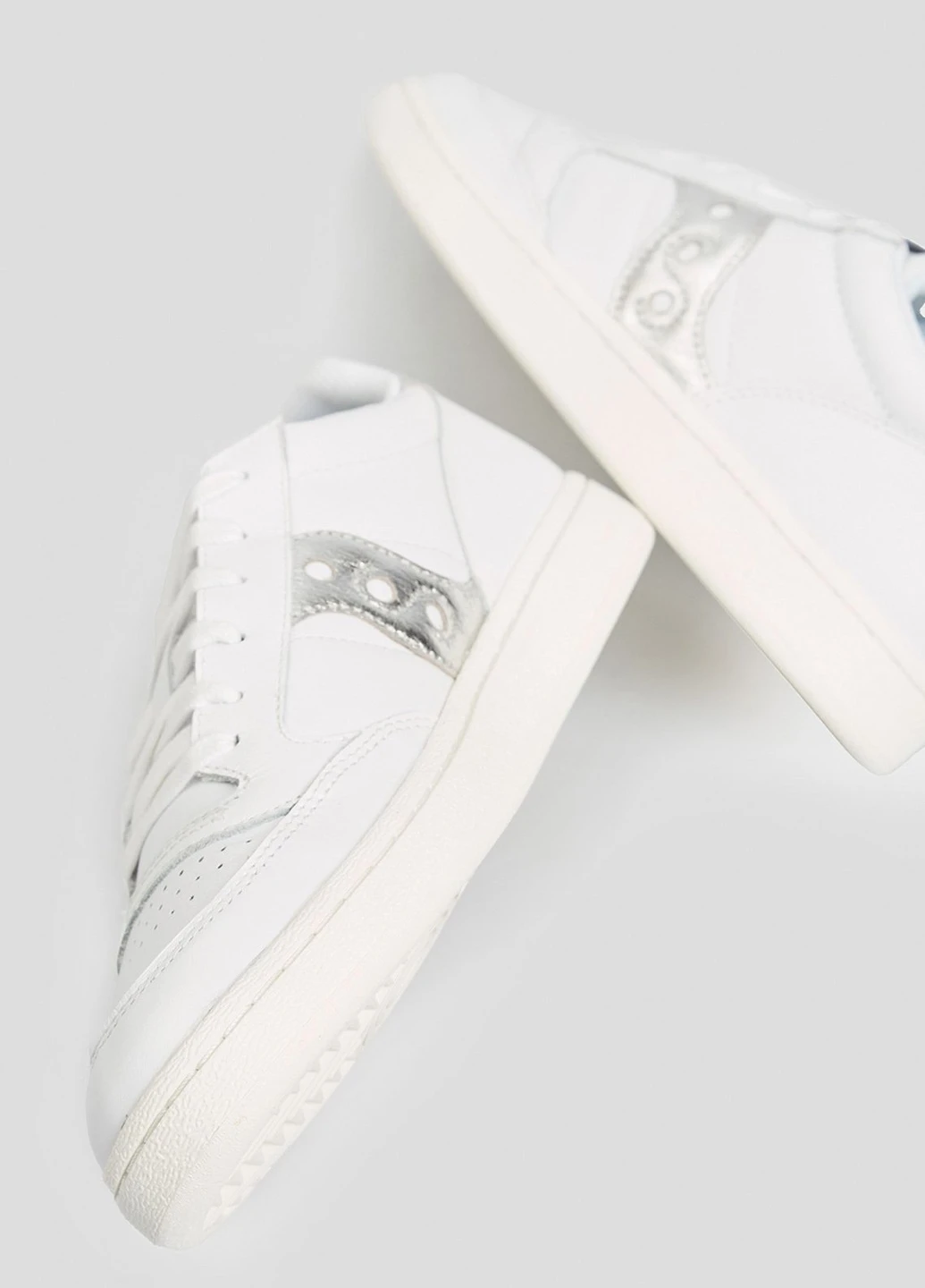 Білі кеди Saucony
