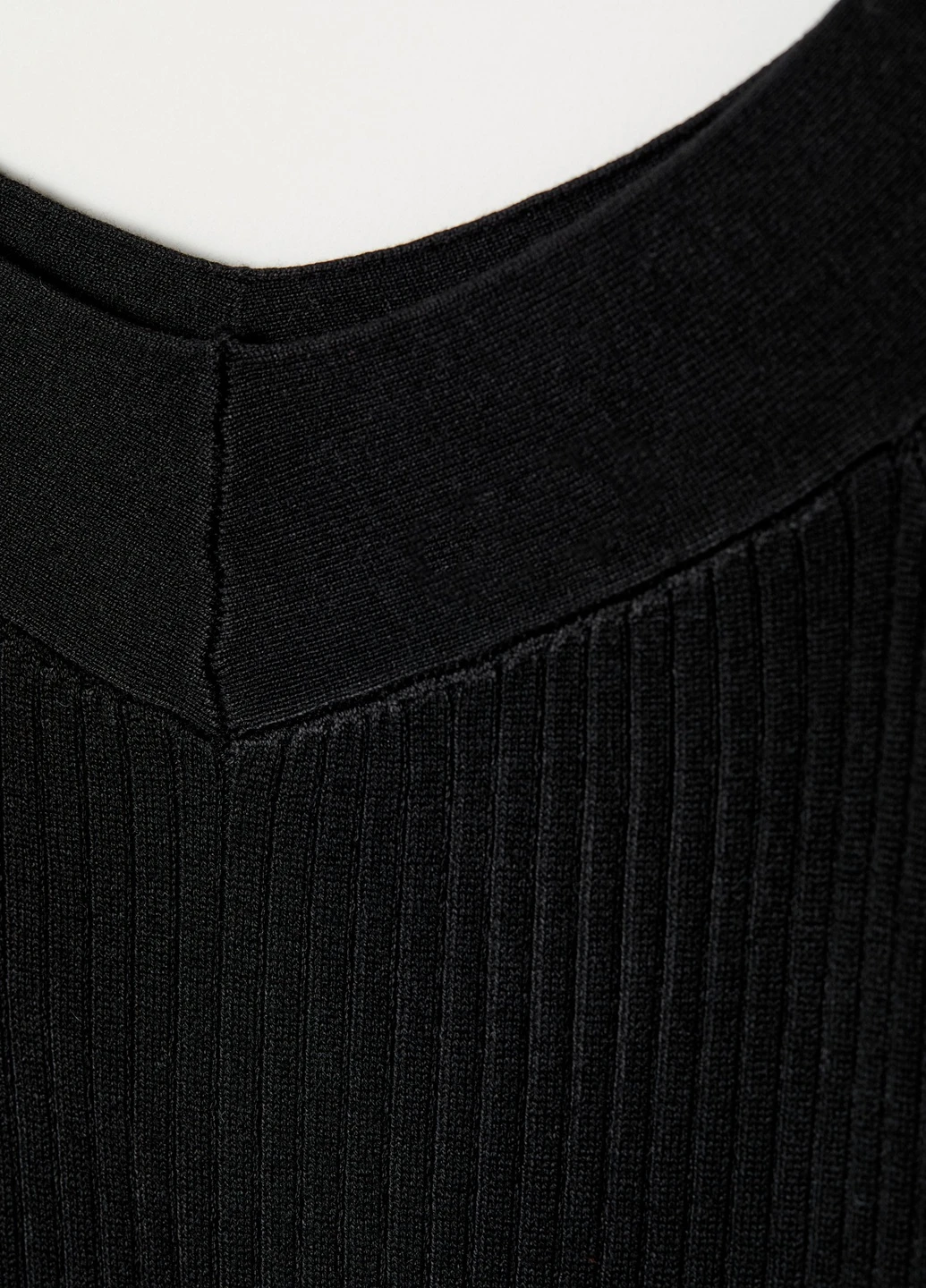 Черное кэжуал платье H&M однотонное