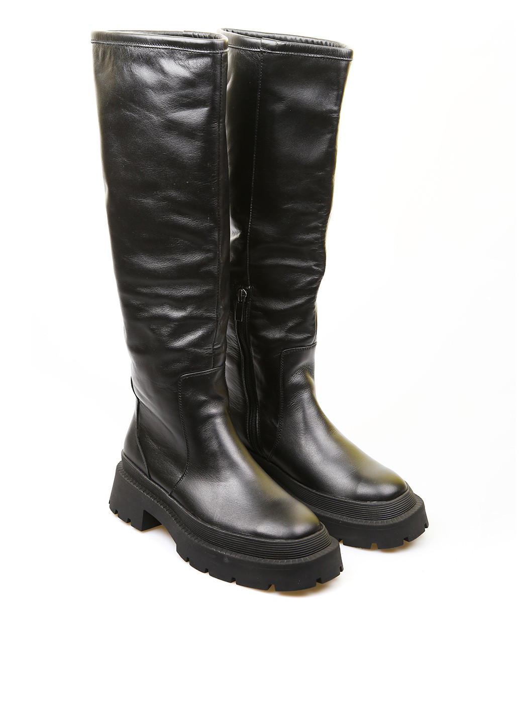 Черные осенние ботфорты No Brand