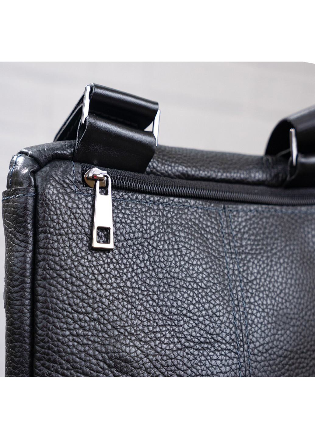 Чоловіча шкіряна сумка 22х24х3,5 см Shvigel (252130707)