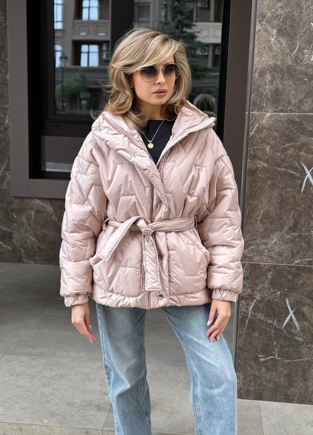 Светло-розовая демисезонная куртка No Brand