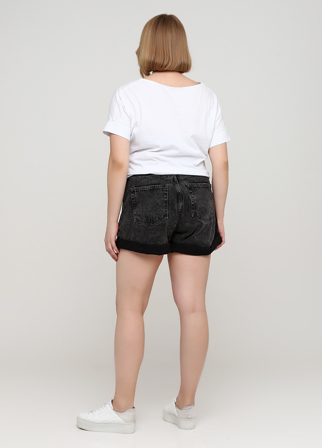 Шорти Monki (331345704)