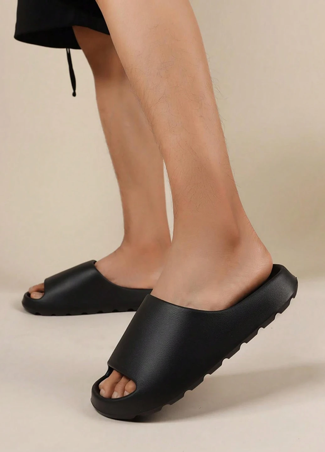 Черные кэжуал шлепанцы SHEIN