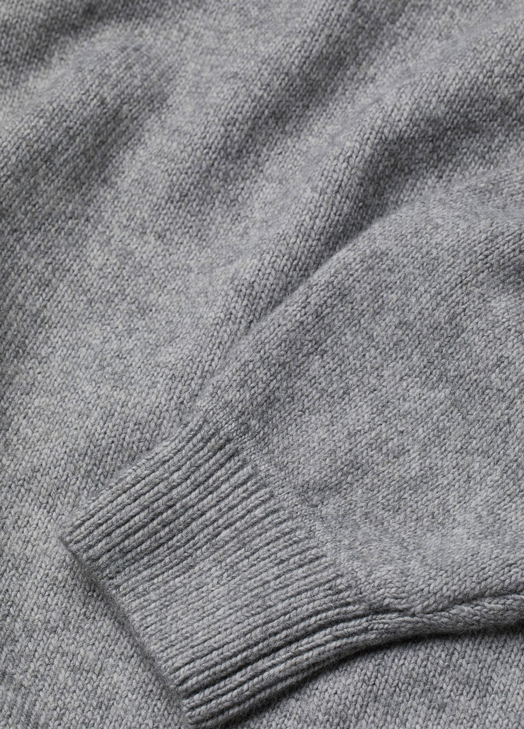 Серое кэжуал платье платье-свитер H&M меланжевое