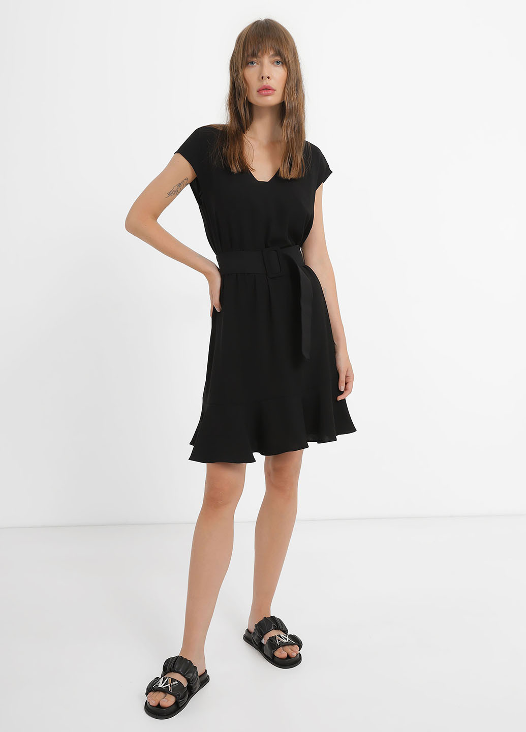 Чорна кежуал сукня Armani Exchange однотонна