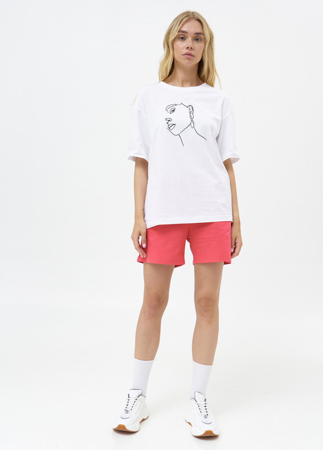 Белая летняя футболка женская оверсайз KASTA design