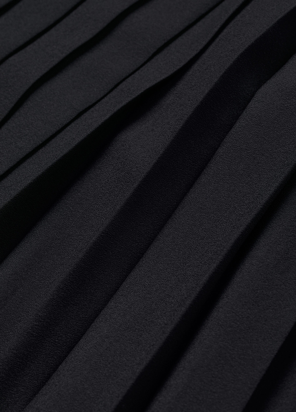Черное кэжуал платье клеш, плиссированное H&M однотонное