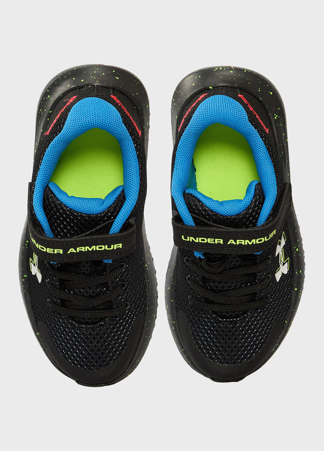 Серые демисезонные кроссовки Under Armour