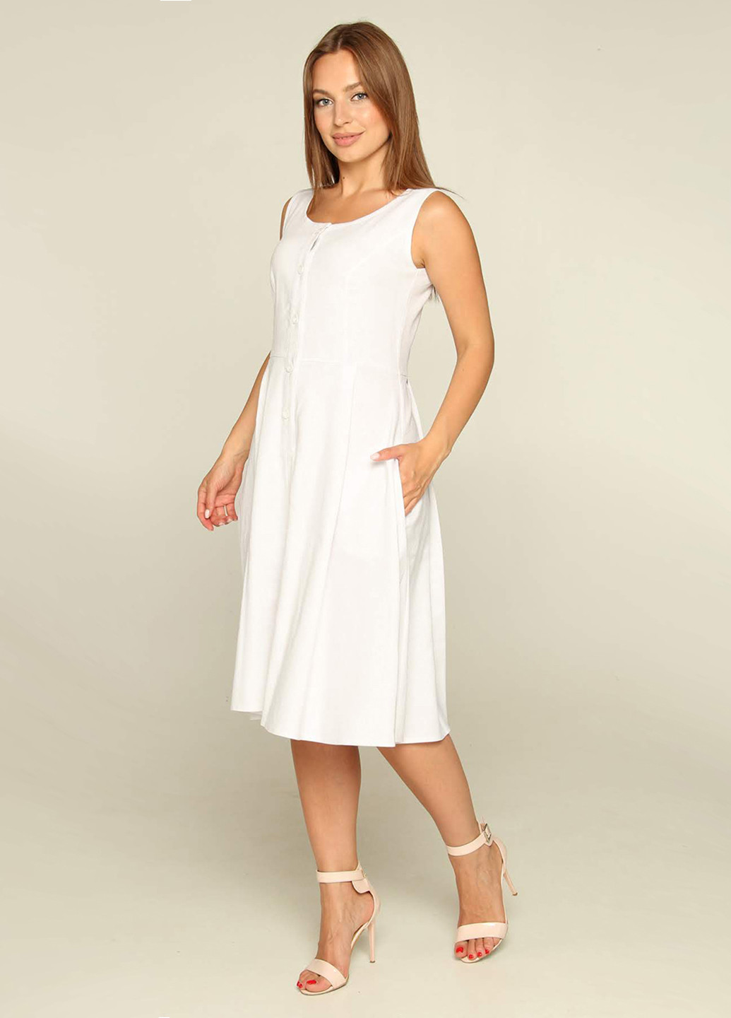 Белое коктейльное платье Majaly