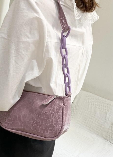 Женская маленькая сумочка багет на пластиковой цепочке ремешке рептилия багет лиловая фиолетовая NoName (251204109)