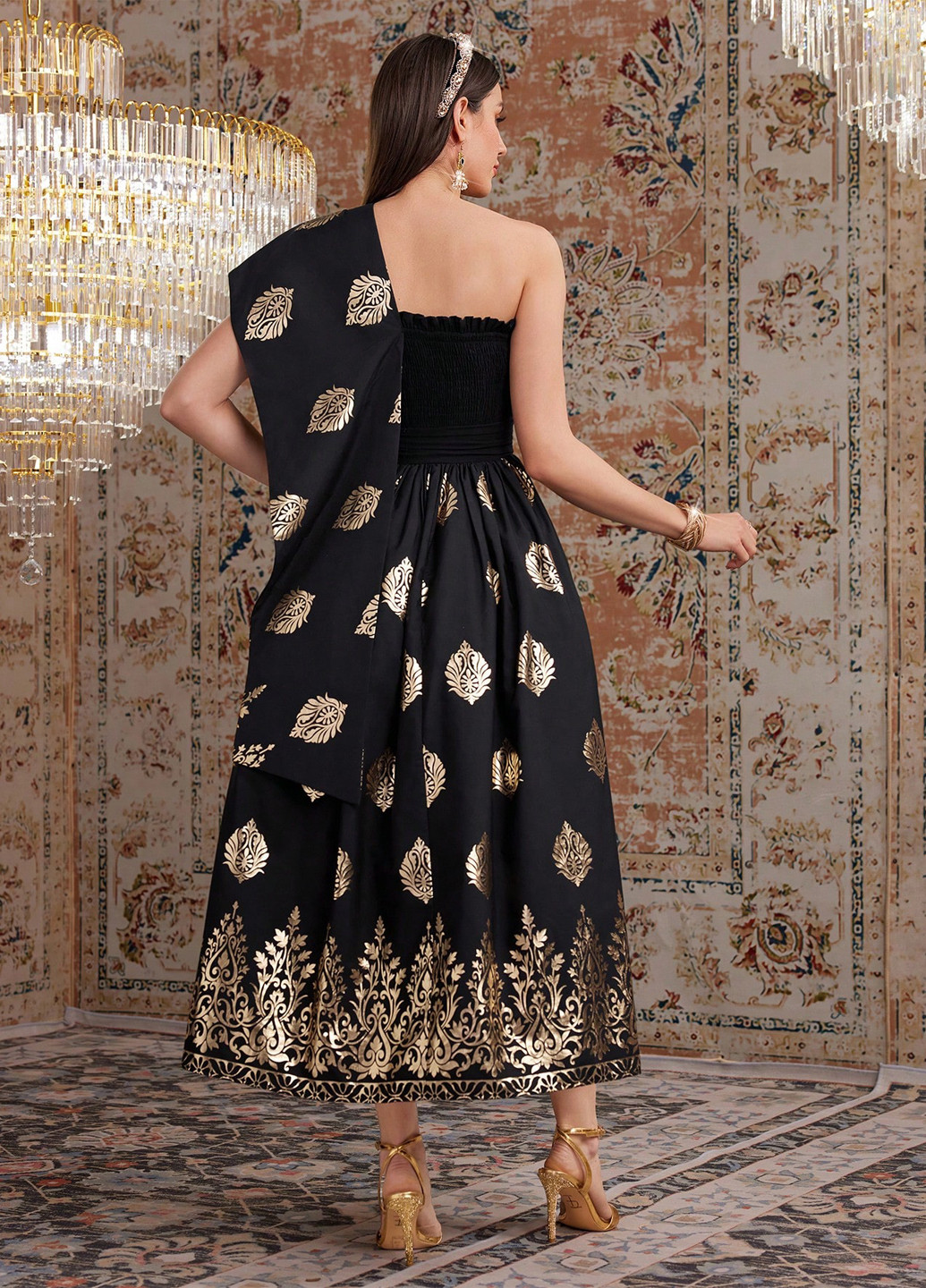 Чорна коктейльна, вечірня сукня на одне плече SHEIN з орнаментом