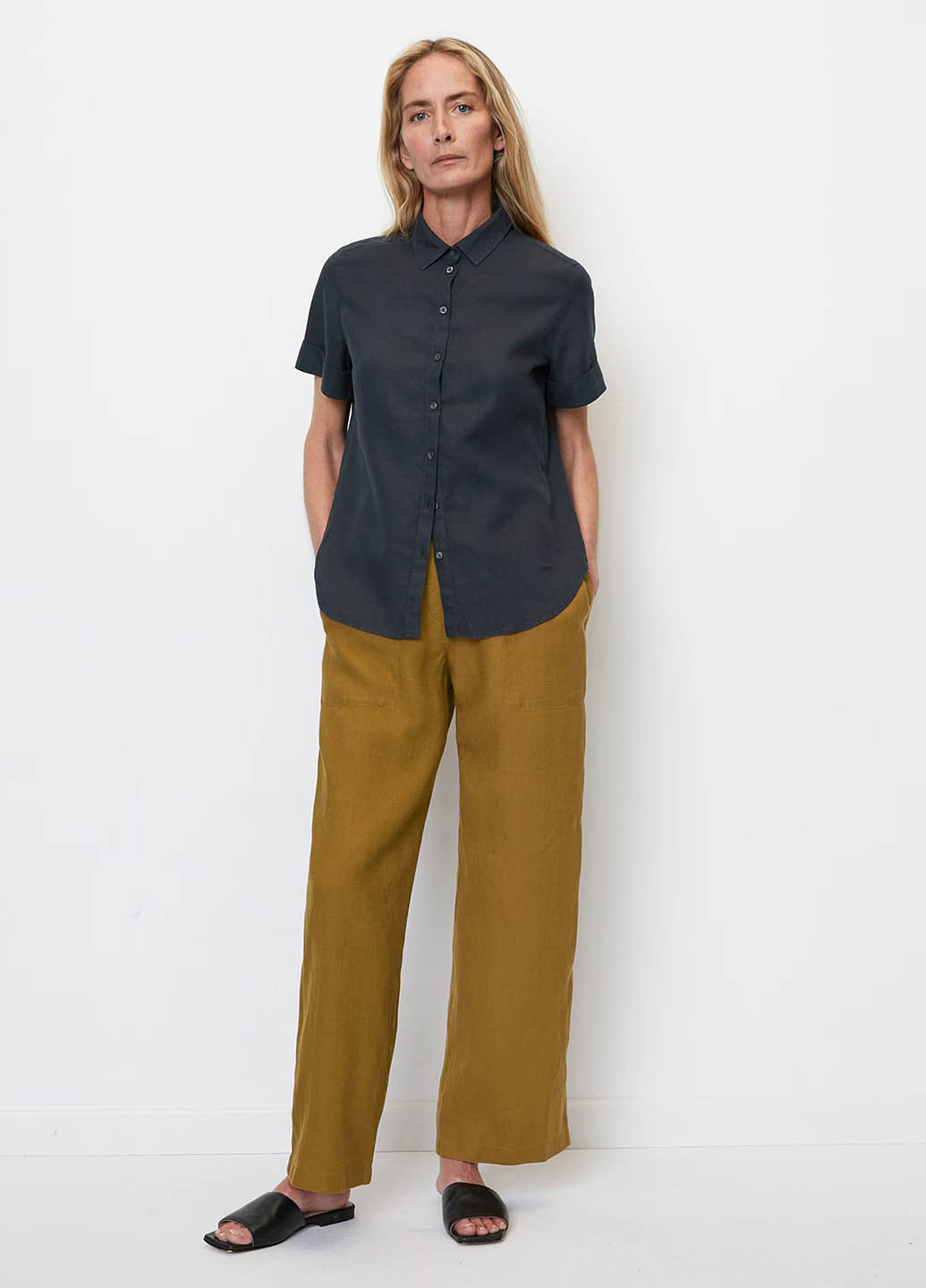 Темно-синяя кэжуал рубашка однотонная Marc O'Polo