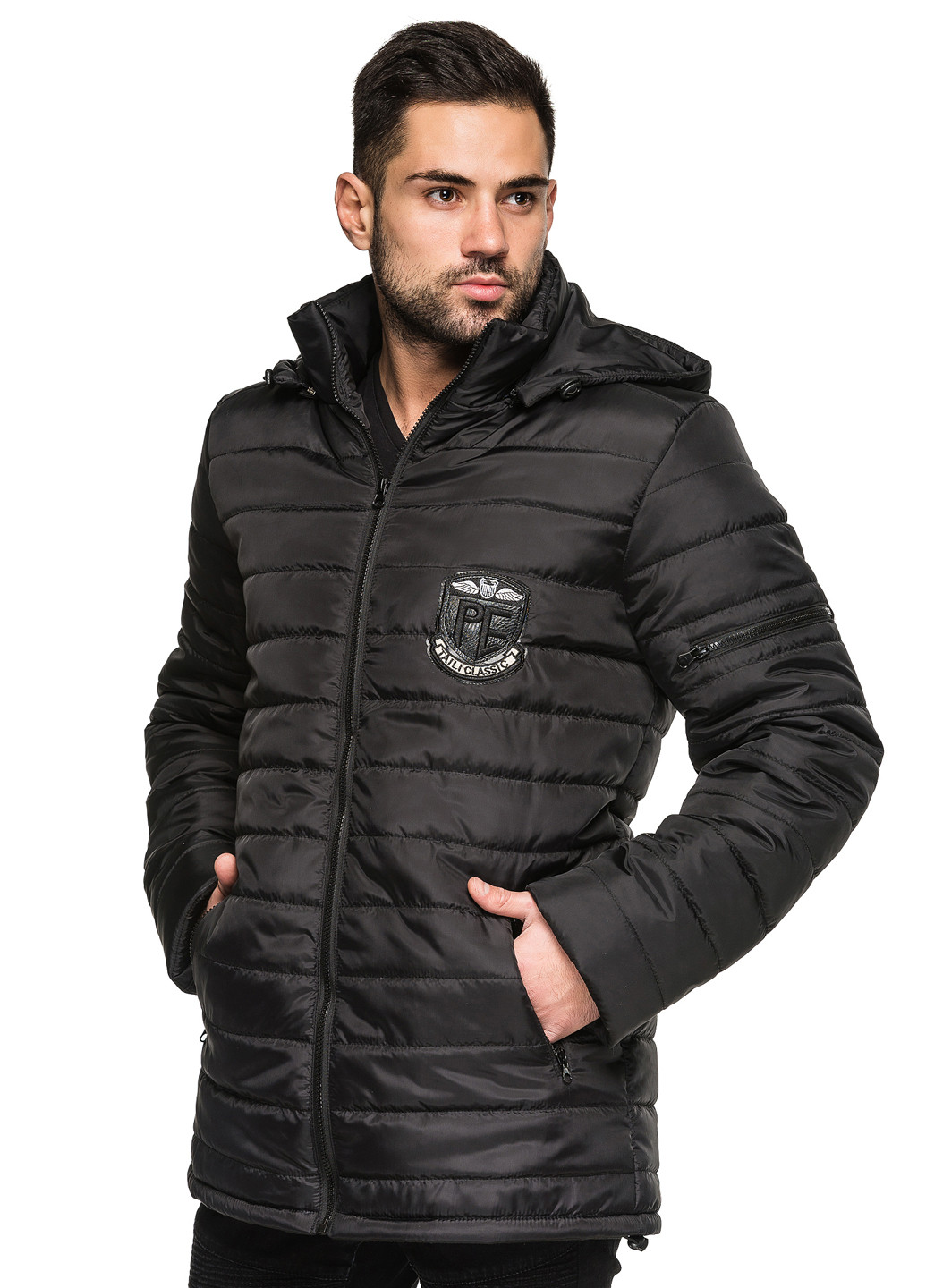 Черная демисезонная куртка Кариант