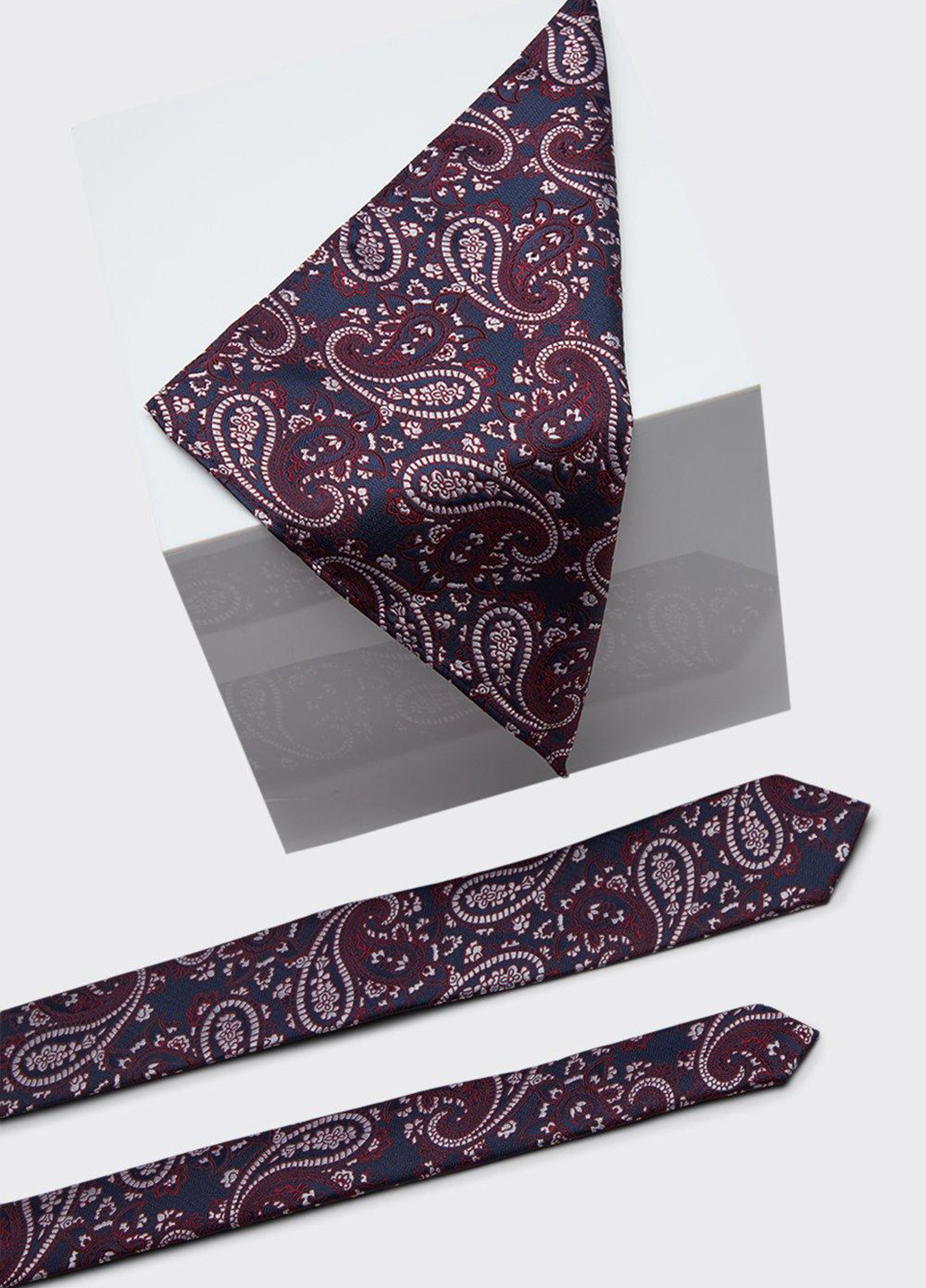 Набір (краватка, хусточка) Burton (340310718)