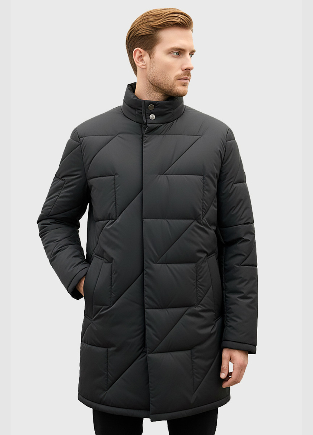 Черная демисезонная куртка Sun's House