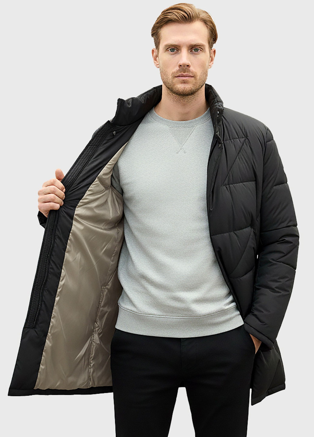 Черная демисезонная куртка Sun's House