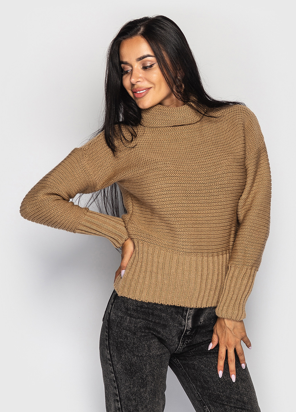 Светло-коричневый демисезонный свитер Larionoff